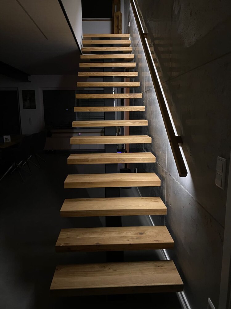 Epfenbach – Einholmtreppe im Bestand – Projektansicht 5