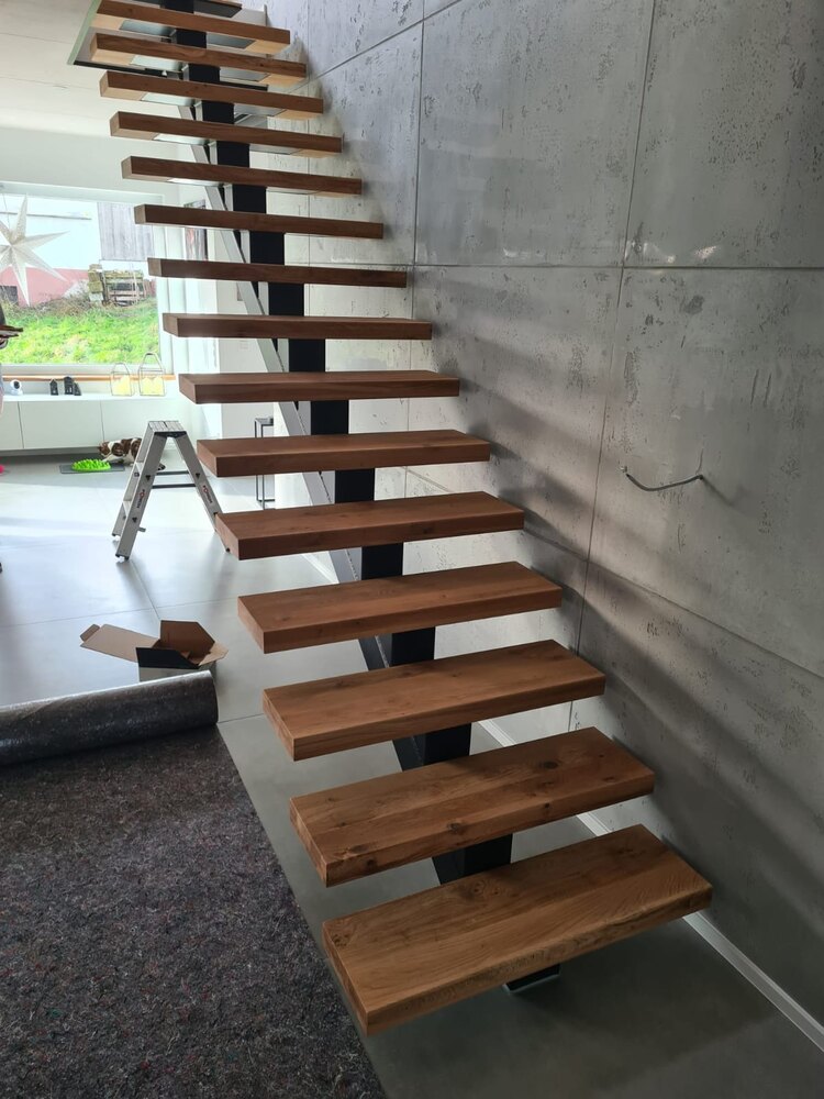 Epfenbach – Einholmtreppe im Bestand – Projektansicht 6